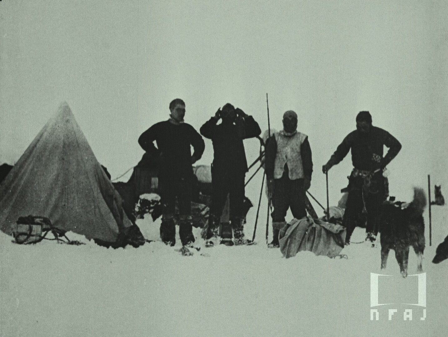 
                    <p>『日本南極探檢』<br />
ピアノ伴奏付き上映＆講演</p>
                  